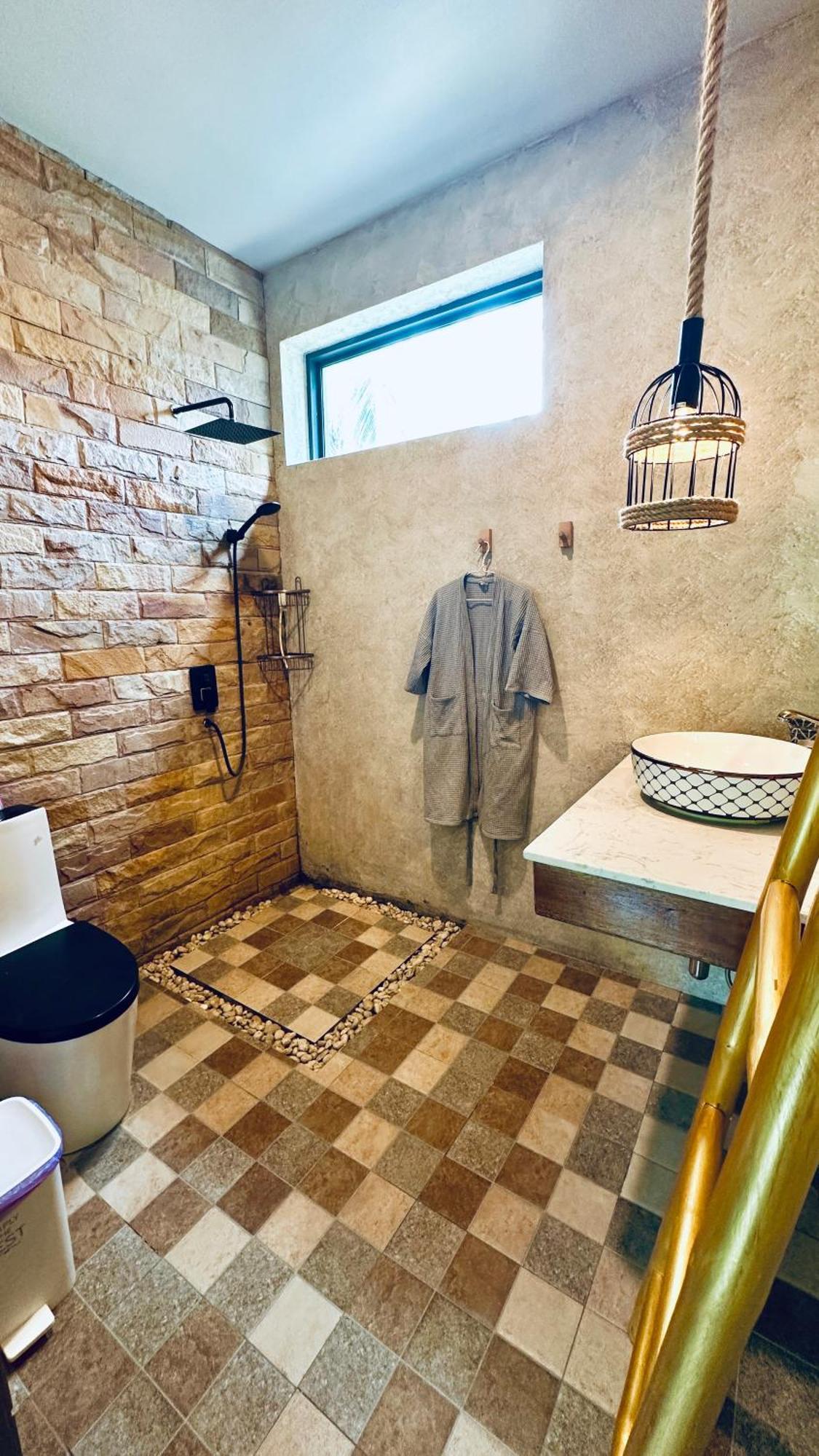 Salad Beach Guest House 帕干岛 外观 照片