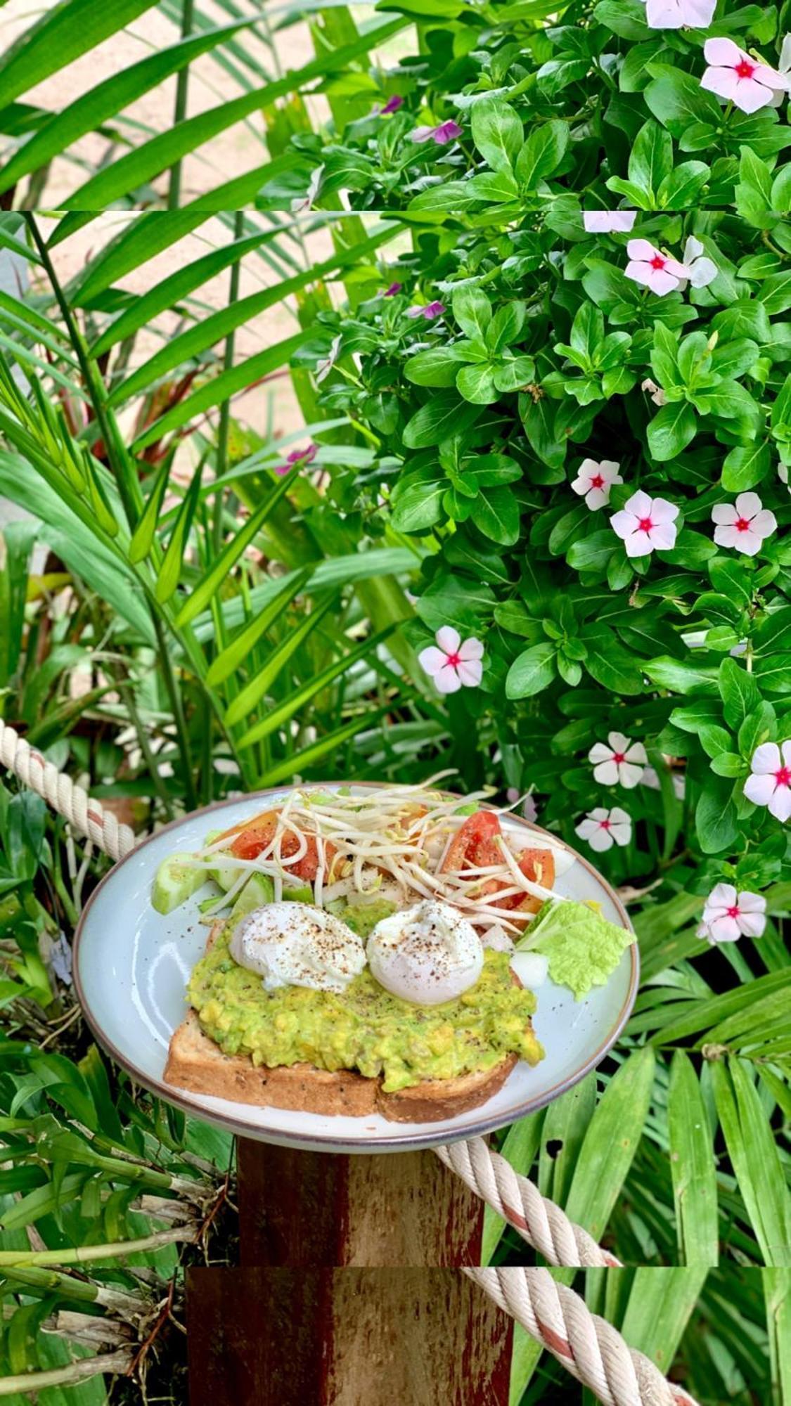 Salad Beach Guest House 帕干岛 外观 照片