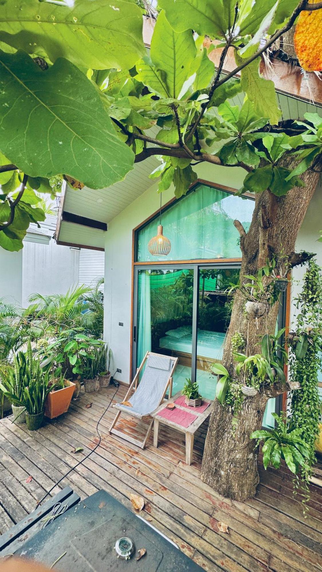 Salad Beach Guest House 帕干岛 外观 照片